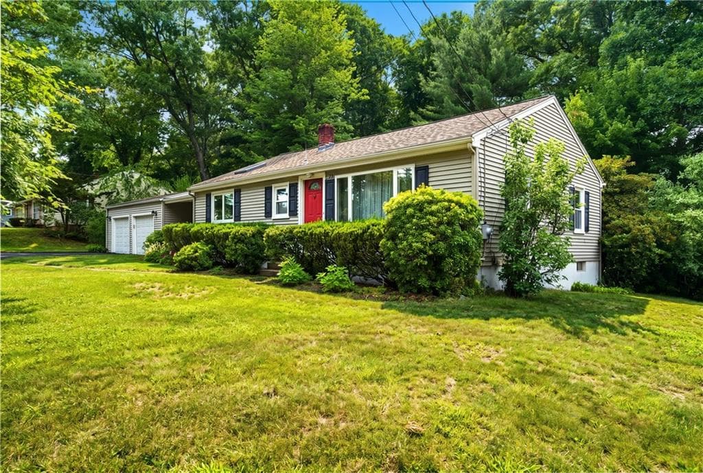23 Alton Avenue - Photo 2