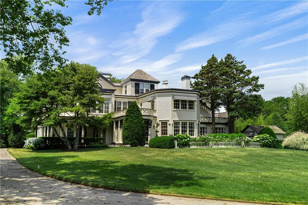 701 Bellevue Avenue - Photo 3