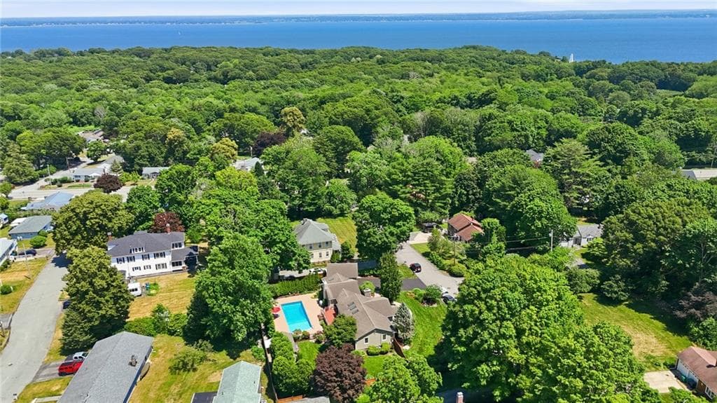 45 Newton Avenue - Photo 2