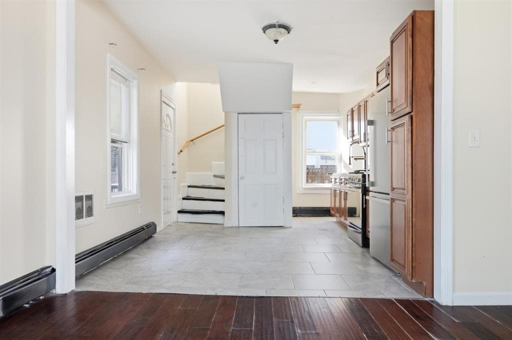 22 Gladstone Street - Photo 4