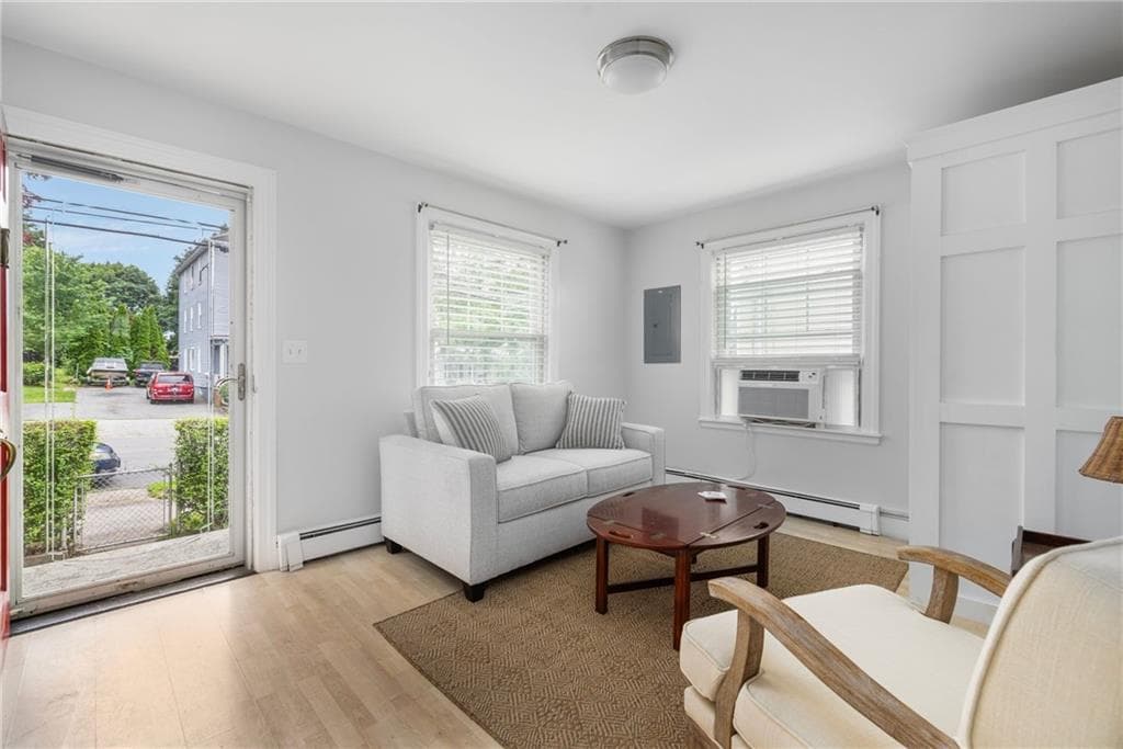 121 Bay View Avenue #1 - Photo 4