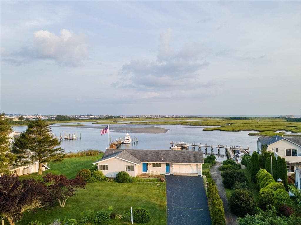 30 Dory Court