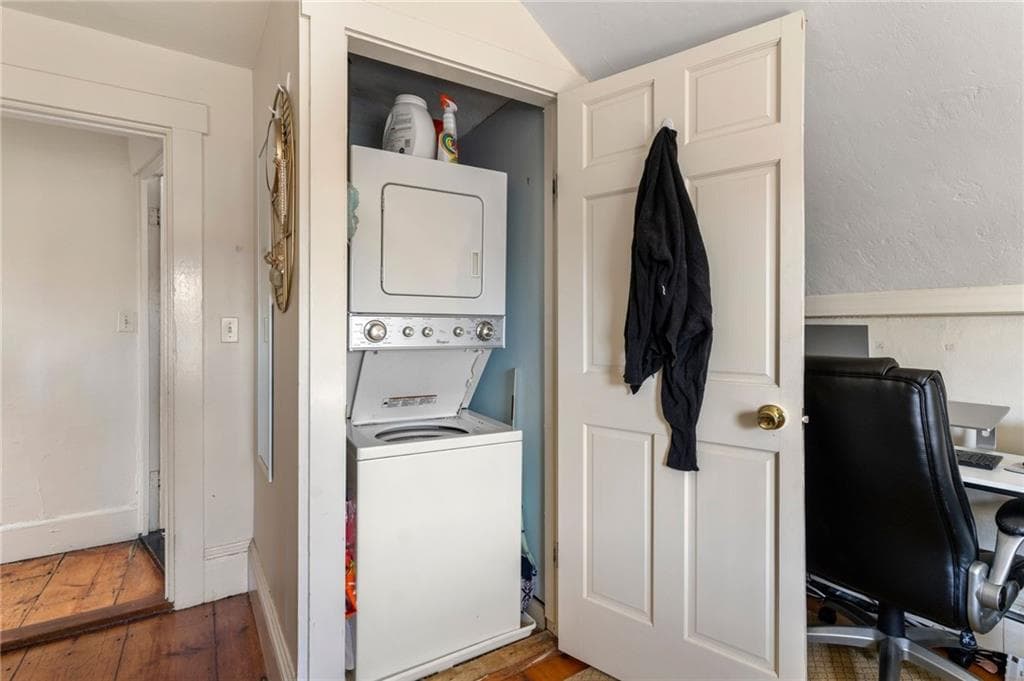 29 Marsh Street #3 - Photo 5