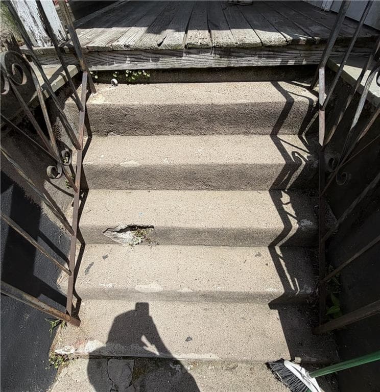 2 Prescott Place - Photo 2
