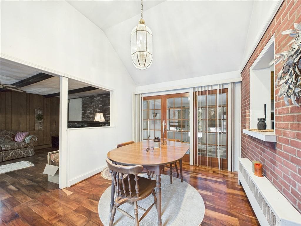 299 West Allenton Road - Photo 4