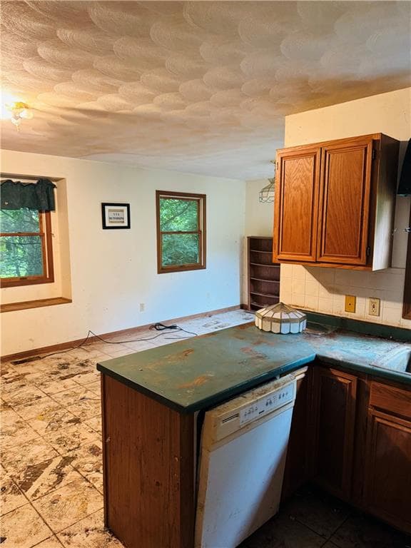 1851 Atwood Avenue - Photo 4