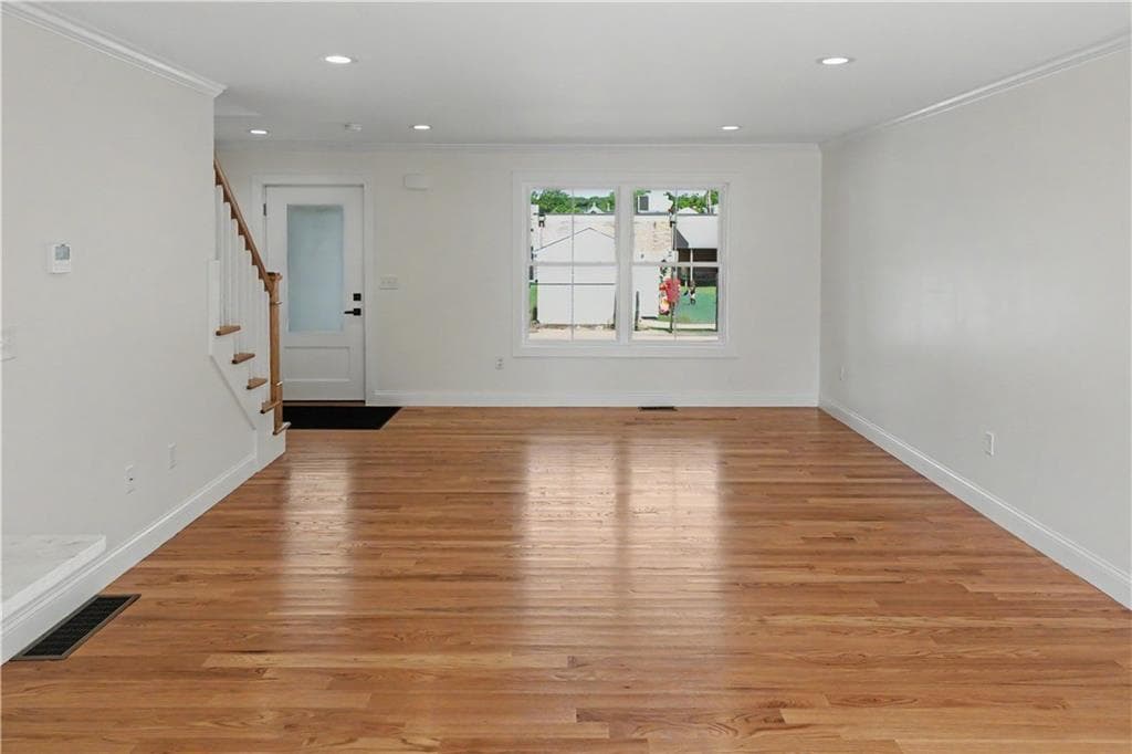 18 Tacoma Street - Photo 2
