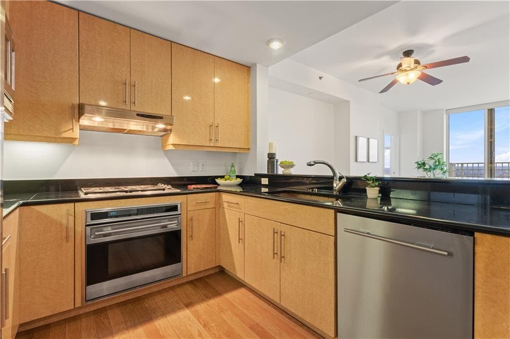 1 West Exchange Street #2602 - Photo 3
