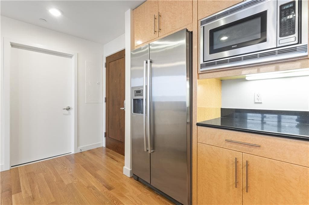 1 West Exchange Street #2602 - Photo 4