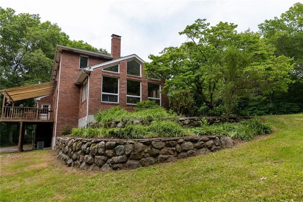 20 Lincoln Drive - Photo 4