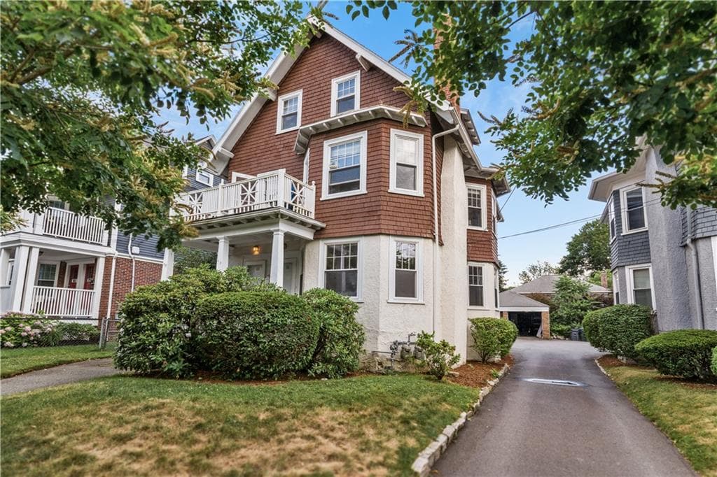 155 Irving Avenue