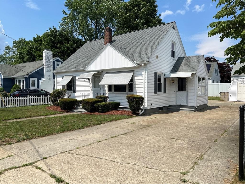 181 Fiat Avenue - Photo 2