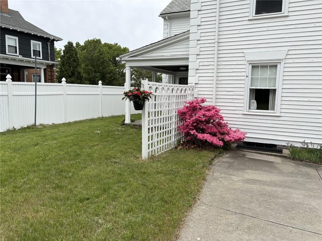 36 UNDERWOOD Drive - Photo 3