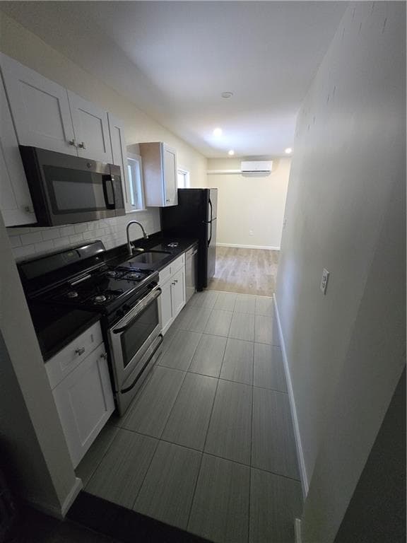 36 Clarendon Street #1-R - Photo 5