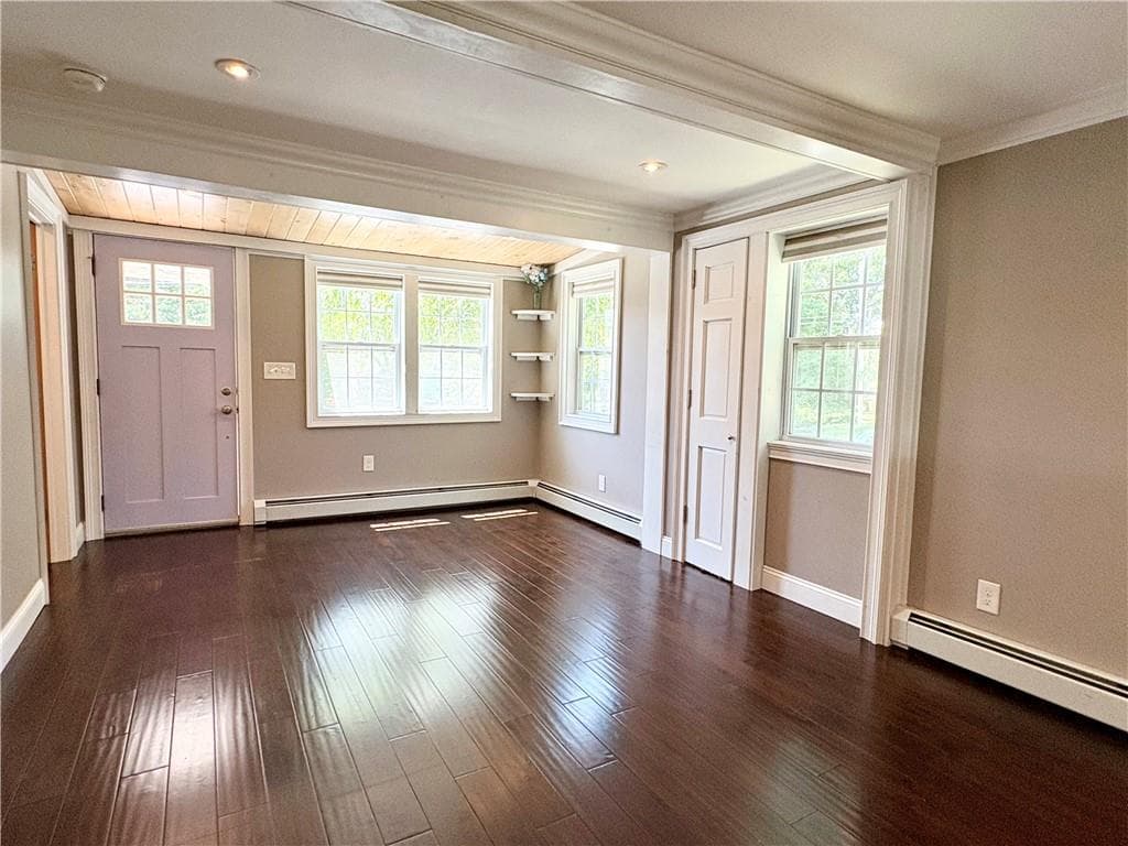 79 West Shore Drive - Photo 3