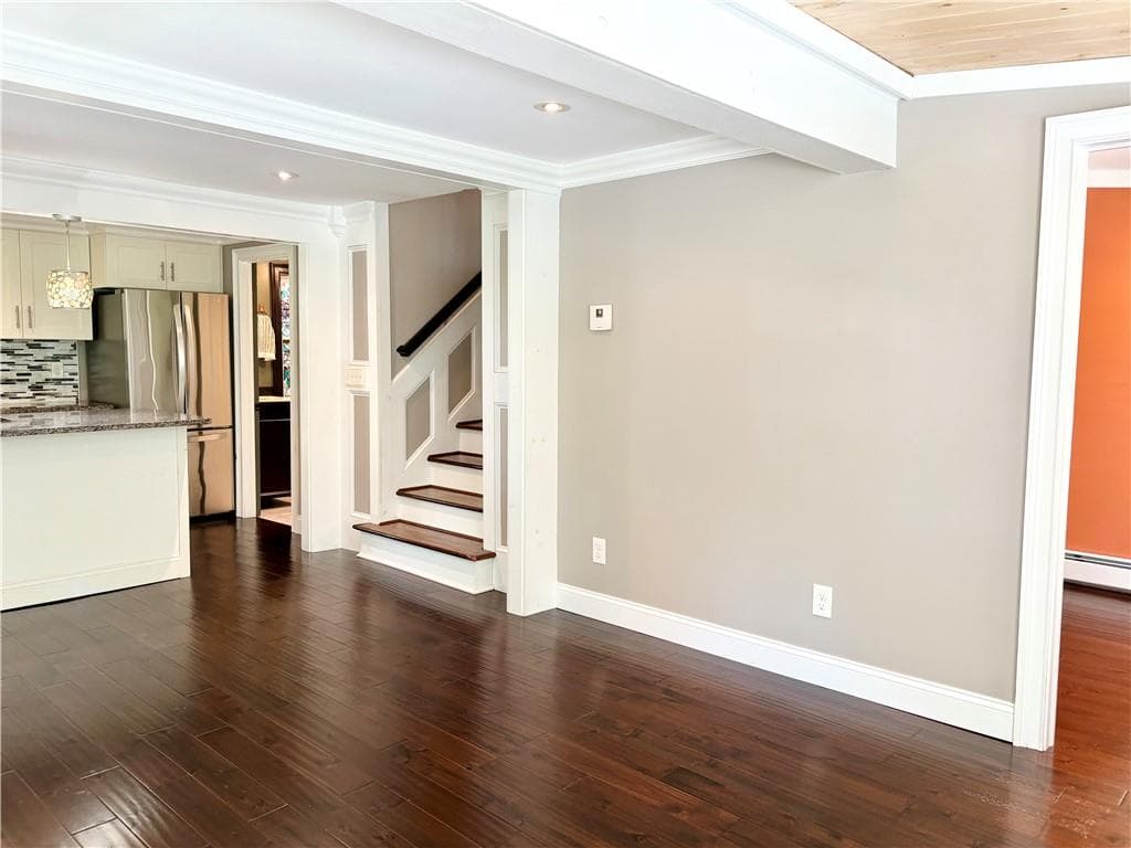 79 West Shore Drive - Photo 4