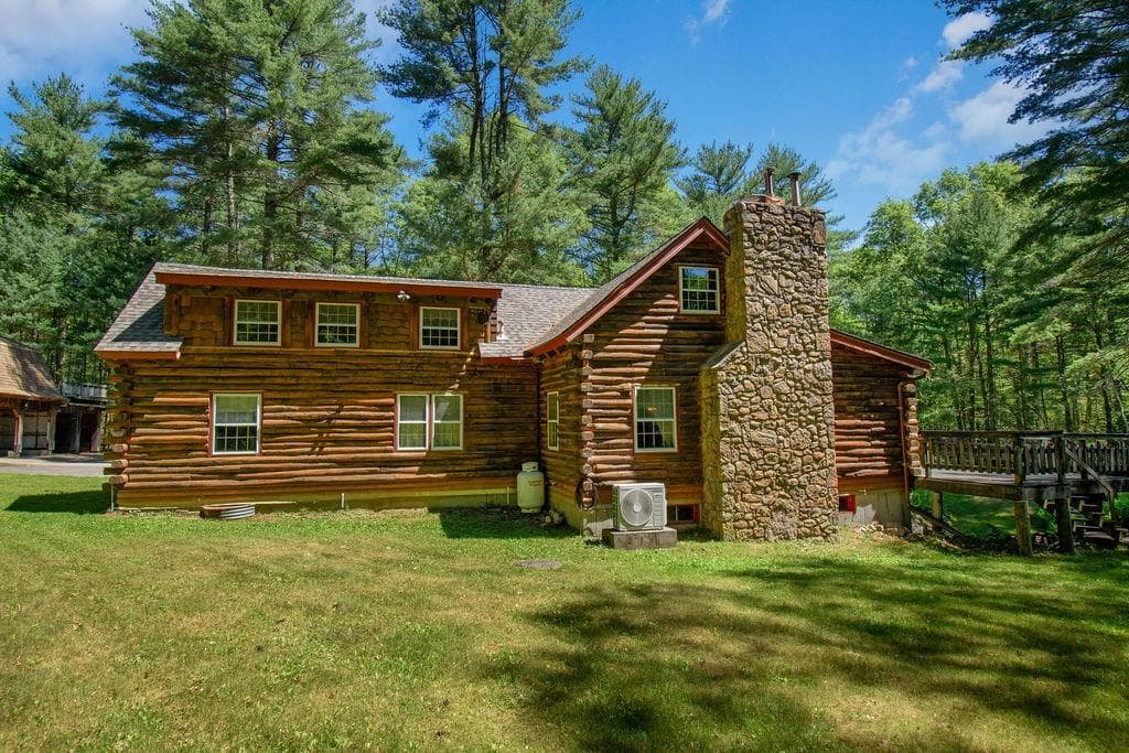 140 Sharpe Street - Photo 4