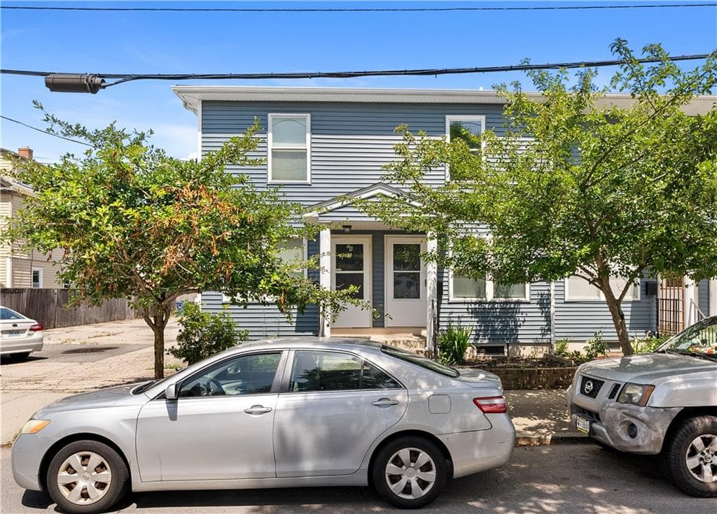 52 America Street #2