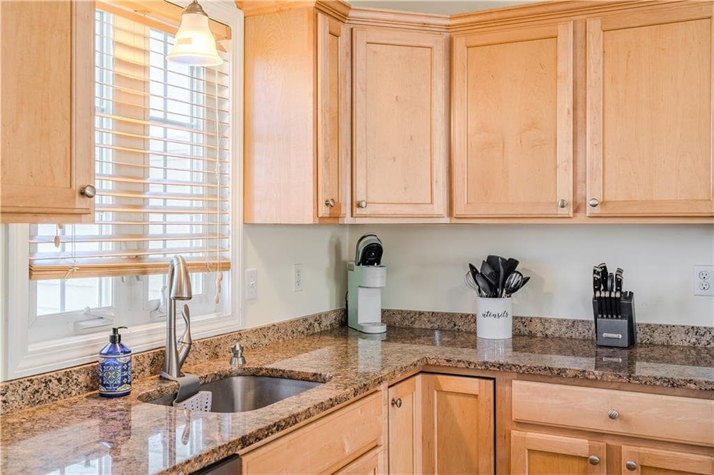 27 Streamview Drive - Photo 3