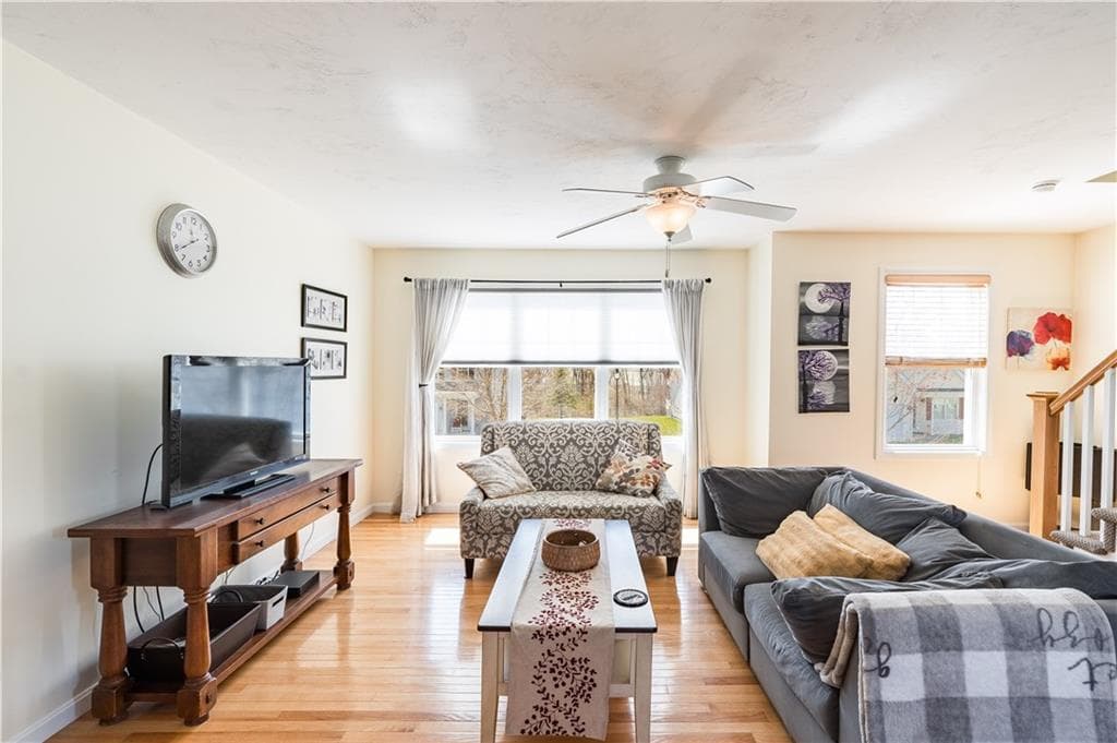 27 Streamview Drive