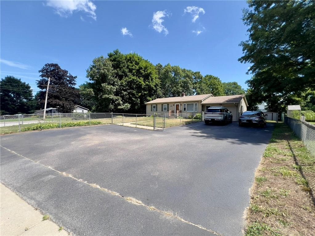 426 Arnold Road - Photo 2