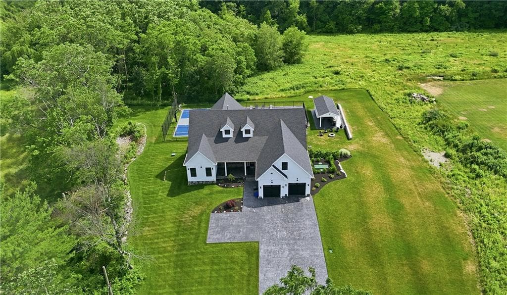 1264 Central Avenue - Photo 2