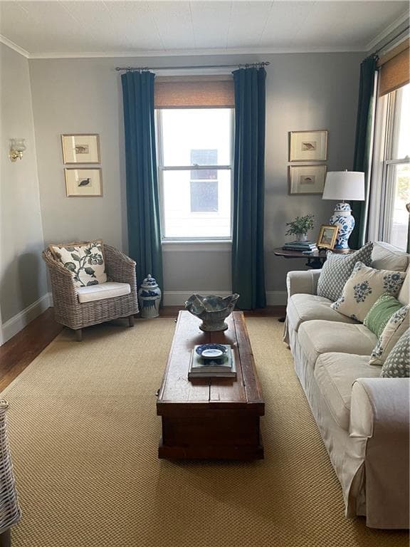 7 Pleasant Street