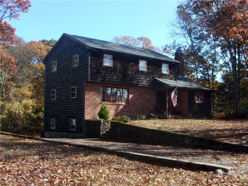 121 Winnapaug Road
