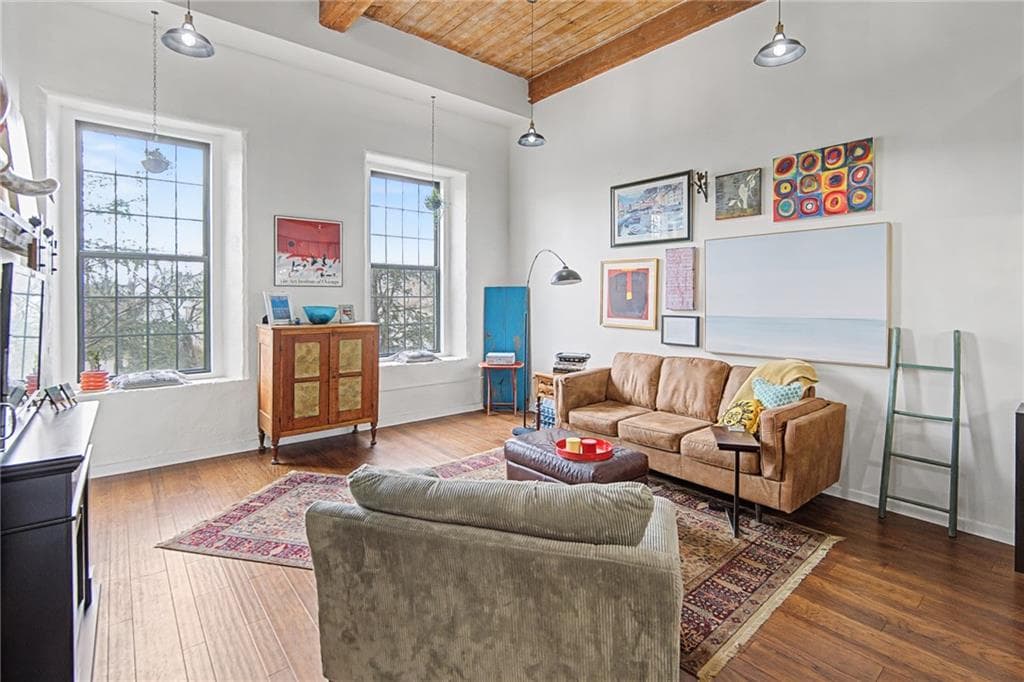 15 Higgins Street #317 - Photo 2
