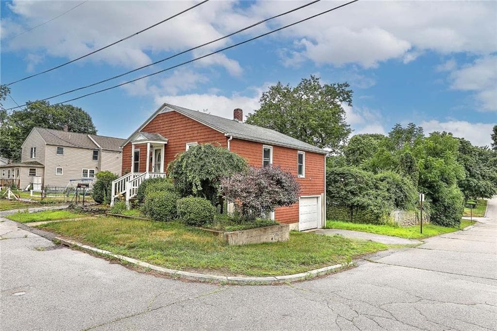 264 Phillips Street - Photo 2