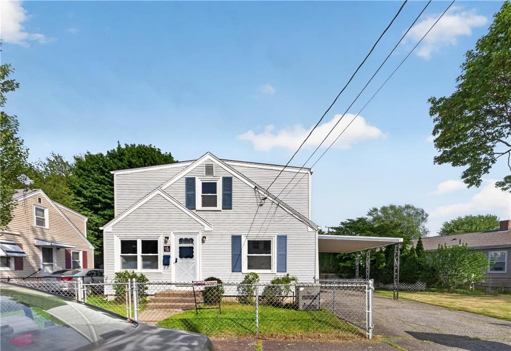 28 Hazard Street