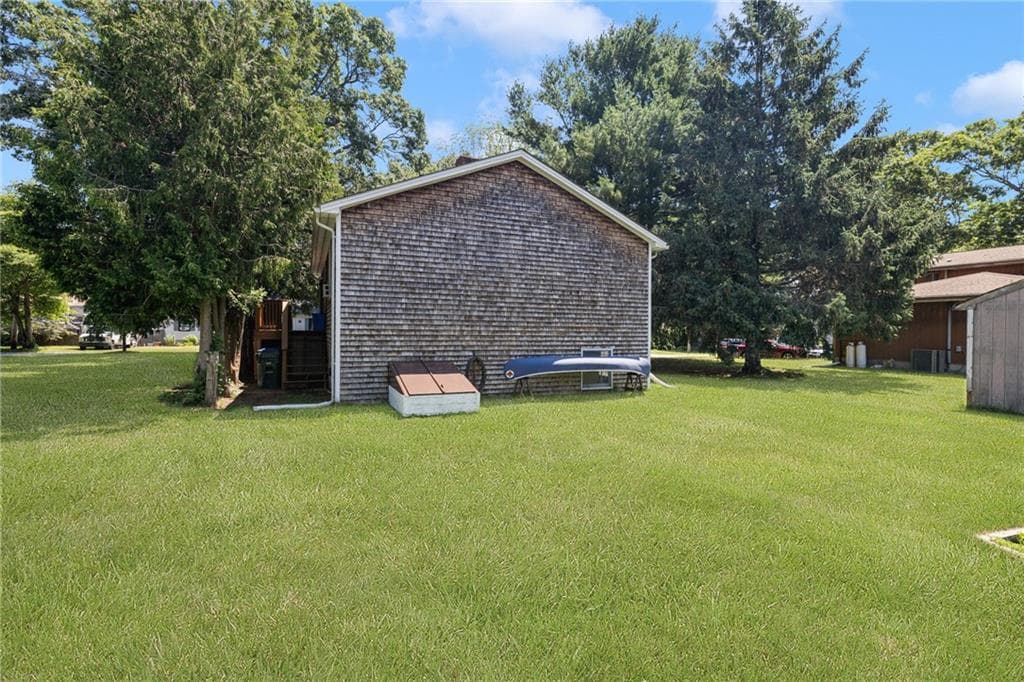 37 Opechee Drive - Photo 3