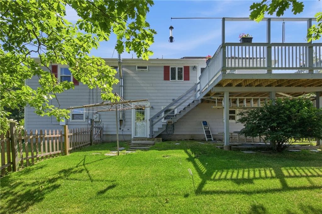 18 Continental Drive - Photo 3