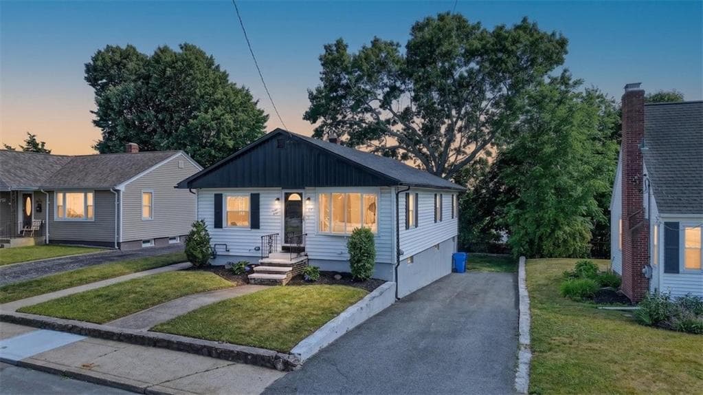 44 Cliff Avenue