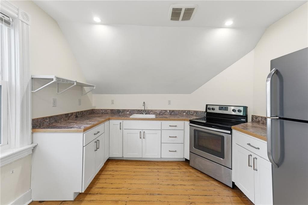 132 South Angell Street #3 - Photo 3
