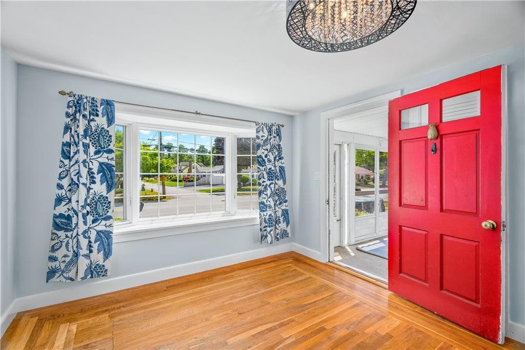 1201 Narragansett Parkway - Photo 4