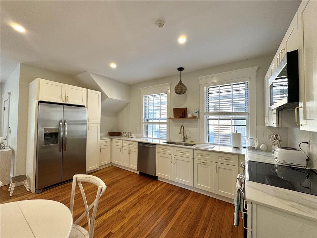 19 Walnut Street #1 - Photo 2