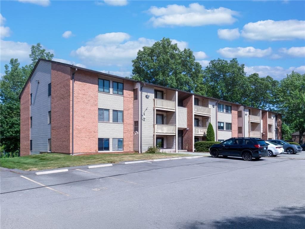 1137 Hartford Avenue #5B