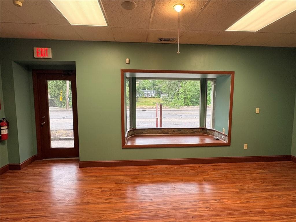 570 Putnam Pike