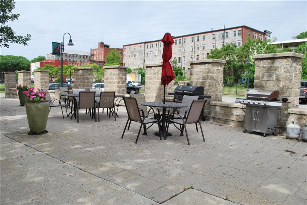 180 Allen Street #104 - Photo 3