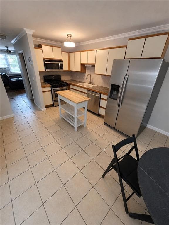 10 Burleigh Street #2 - Photo 5