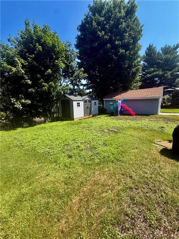 76 Dickens Street - Photo 3
