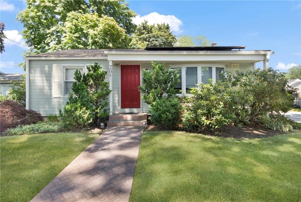 20 Deer Street - Photo 2