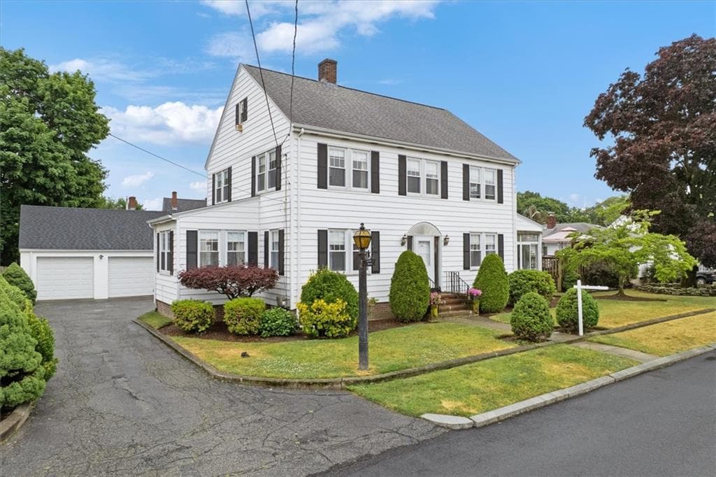 24 Bel Air Drive
