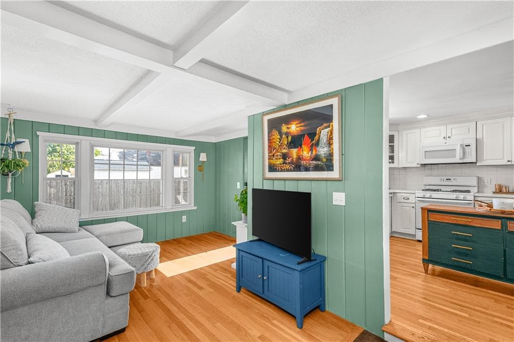76 Brewster Drive - Photo 2