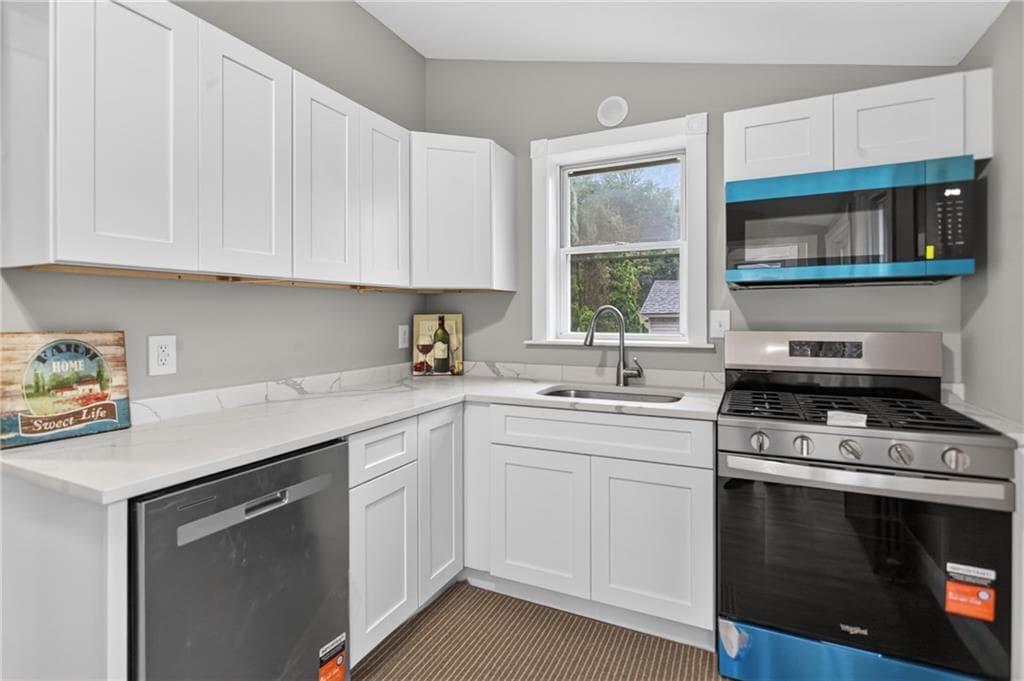 91 Ash Street - Photo 3