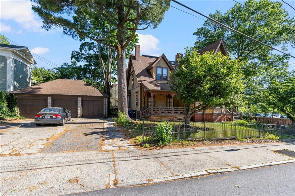 118 Williams Street - Photo 3