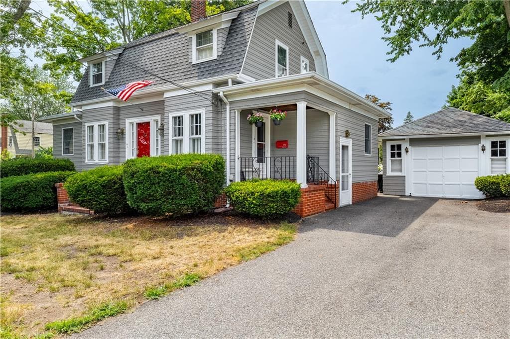 197 Wilson Avenue - Photo 2