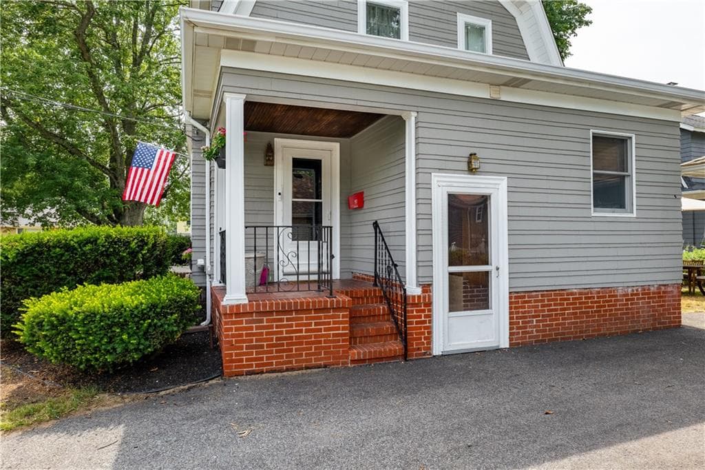 197 Wilson Avenue - Photo 3