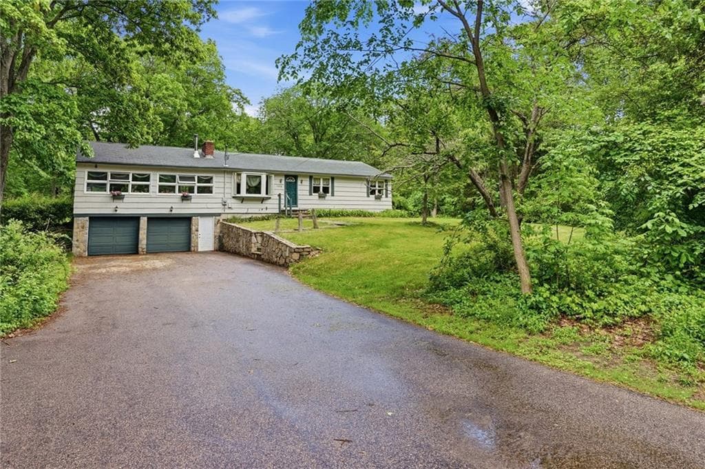 1556 Harkney Hil Road - Photo 3